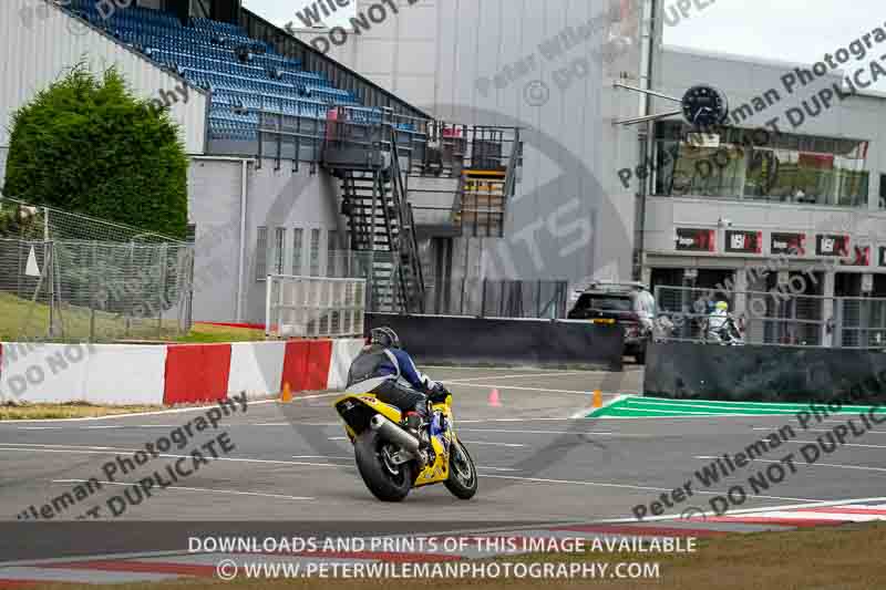donington no limits trackday;donington park photographs;donington trackday photographs;no limits trackdays;peter wileman photography;trackday digital images;trackday photos